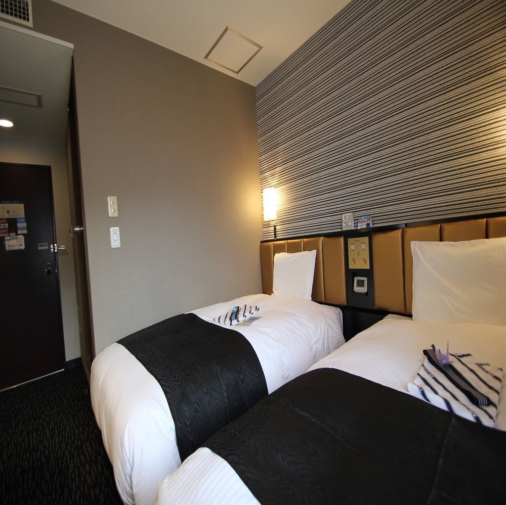 Apa Hotel Aomori Eki Kenchodori מראה חיצוני תמונה